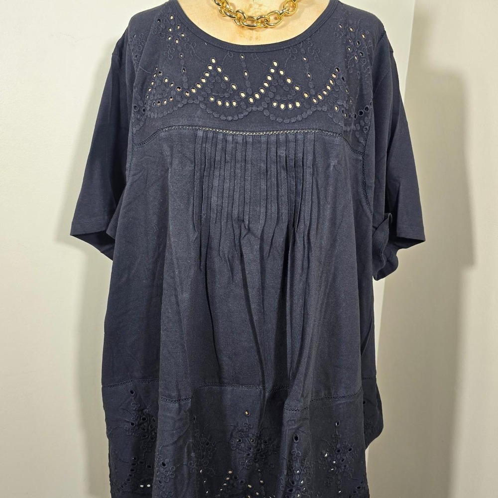 Woman Within black eyelet embroidered cotton top size 5X 38/40